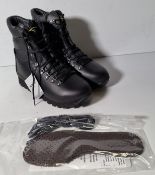 Altberg New Defender high liability men's black leather combat boots - Size 8L