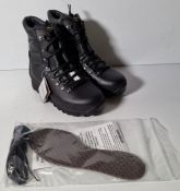 Altberg New Defender high liability men's black leather combat boots - Size 8L