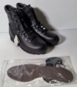 Altberg New Defender high liability men's black leather combat boots - Size 13L