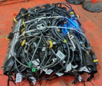 20x SA EQUIP SHE14018C110STA - 110V EX. Fluorescent Emergency Work Lights