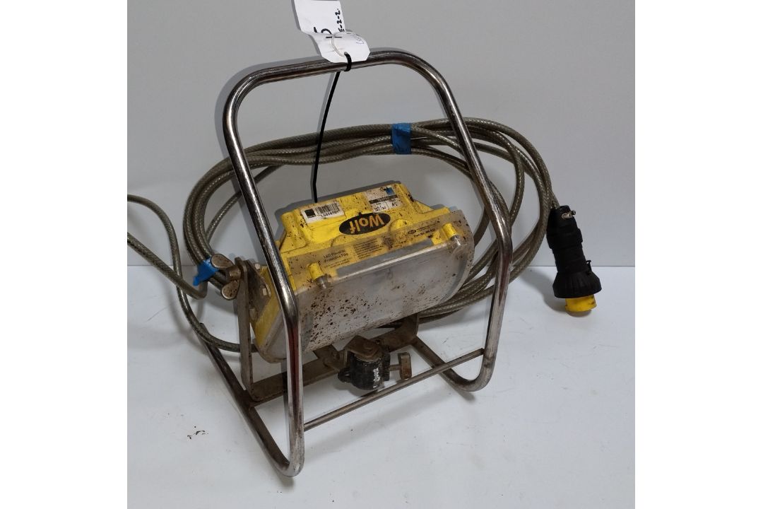 WOLF WF-300 - 110V ATEX LED Floodlight - Image 1 of 3