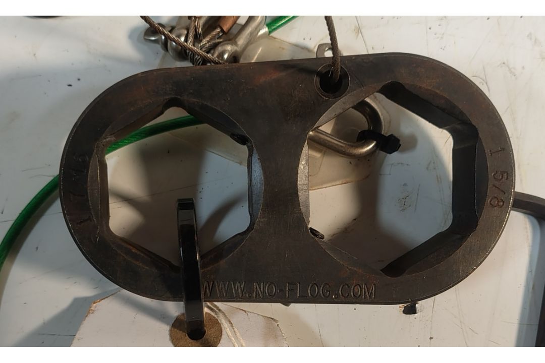 4x HTL NF-1716158 No Flog 1.7/16" to 1.5/8" Hands Free Backing Spanners - Image 5 of 5