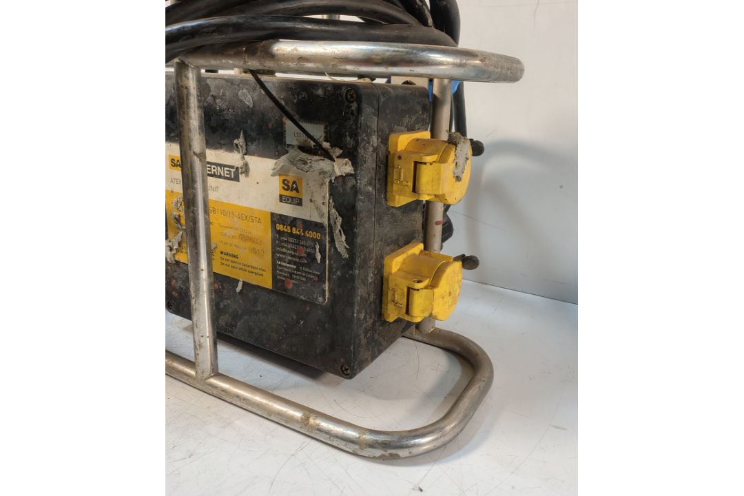 5x SA EQUIP PNSB110/15-4EX/STA 110V 4 WAY EX. Splitter Units (STAHL) - Image 18 of 28
