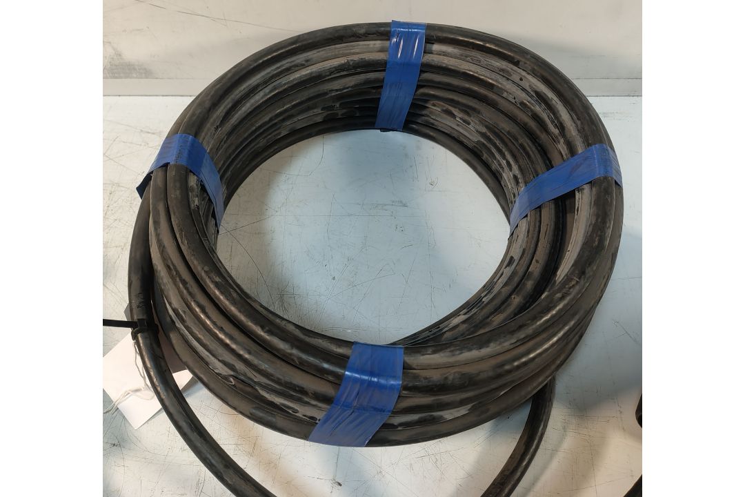 10x SES HOFR/STAHL 110V 16A STAHL EX. Extension Cables - Image 5 of 5