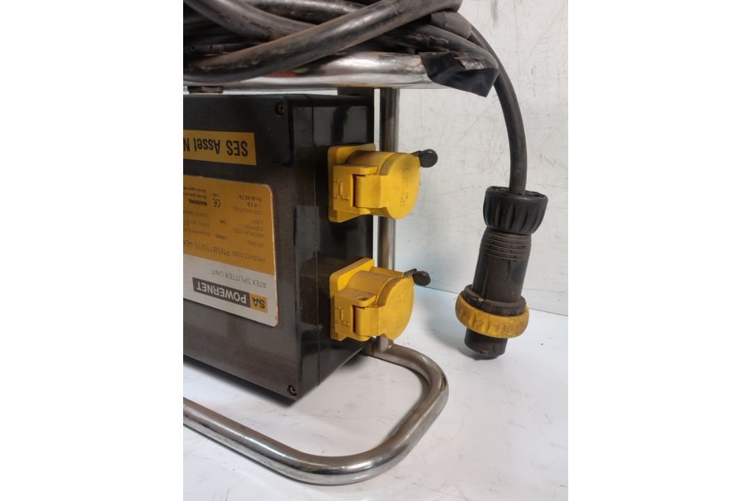 5x SA EQUIP PNSB110/15-4EX/STA 110V 4 WAY EX. Splitter Units (STAHL) - Image 28 of 32