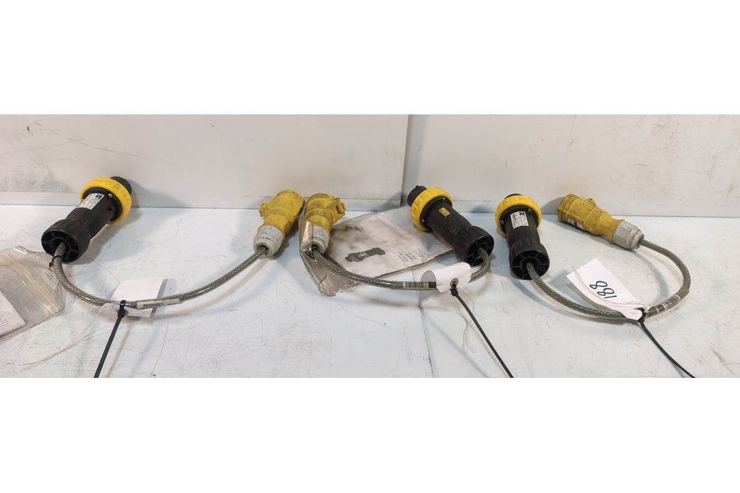 3x SES STAHL/Ceeform 110V 16A Stahl/Ceeform Cross Overs - Image 1 of 5