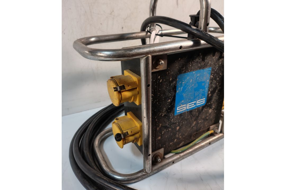 5x SA EQUIP PNSB110/15-4EX/STA 110V 4 WAY EX. Splitter Units (STAHL) - Image 10 of 28