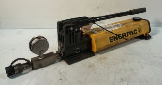 Enerpac P-842 700bar Two Speed Lightweight Hand Pump