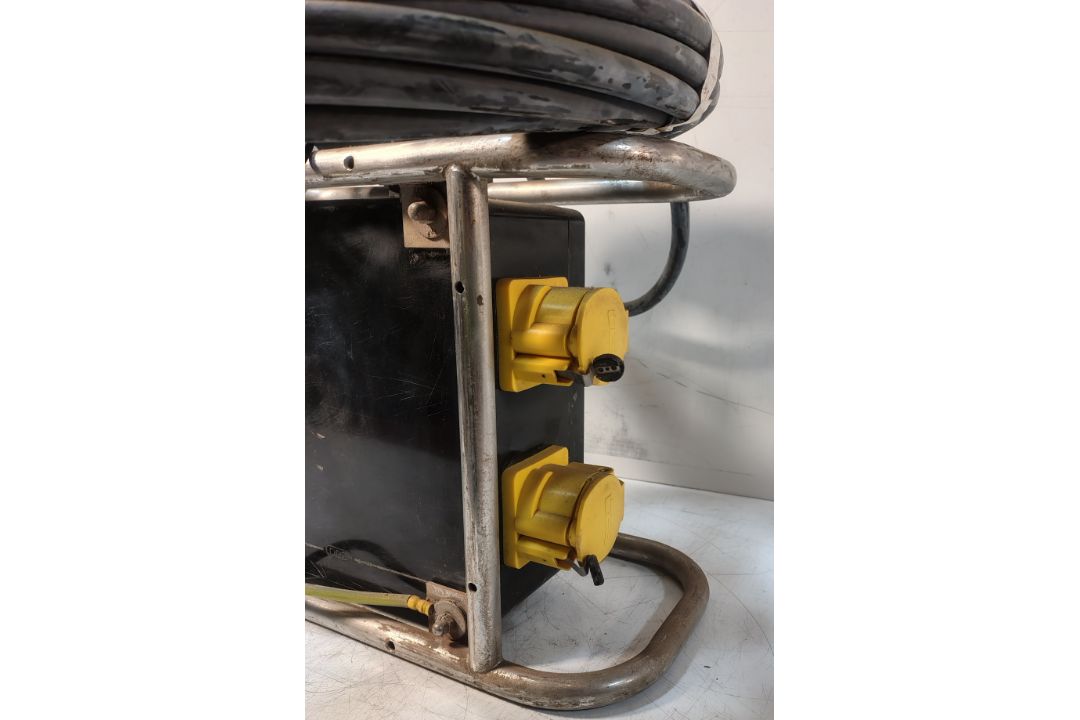 5x SA EQUIP PNSB110/15-4EX/STA 110V 4 WAY EX. Splitter Units (STAHL) - Image 10 of 32