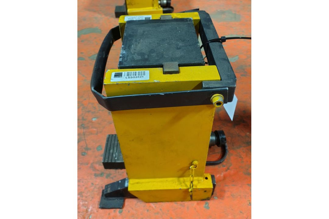 Enerpac SOH-236 20t Machine Lift - Image 4 of 4