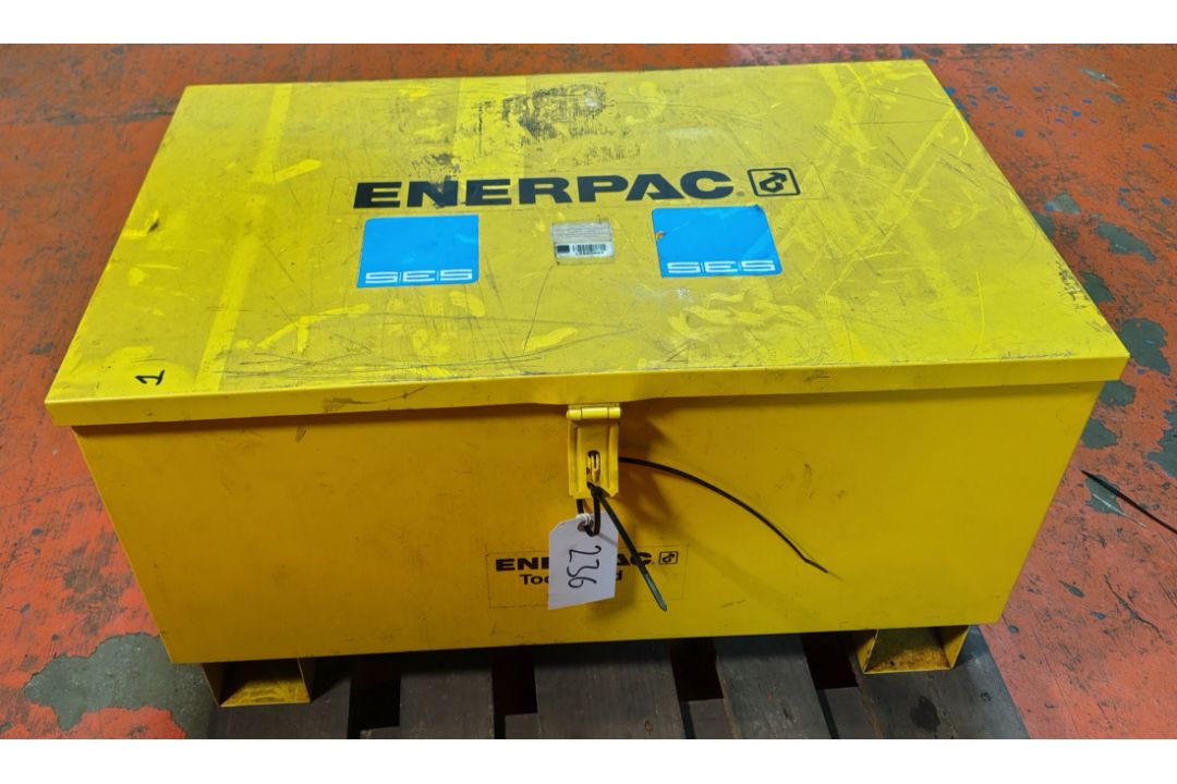 Enerpac STB-101H 1/2" to 2" Pipe Bender - Image 1 of 8