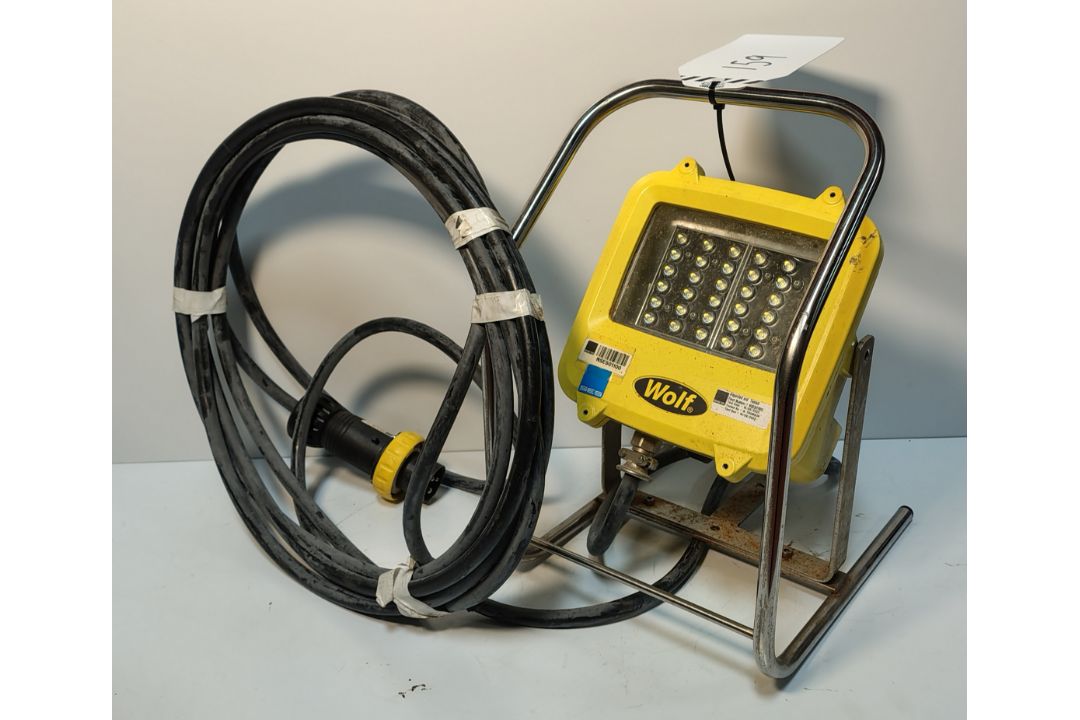 WOLF WF-300XL - 110V Atex Linkable LED Floodlight - Image 2 of 4