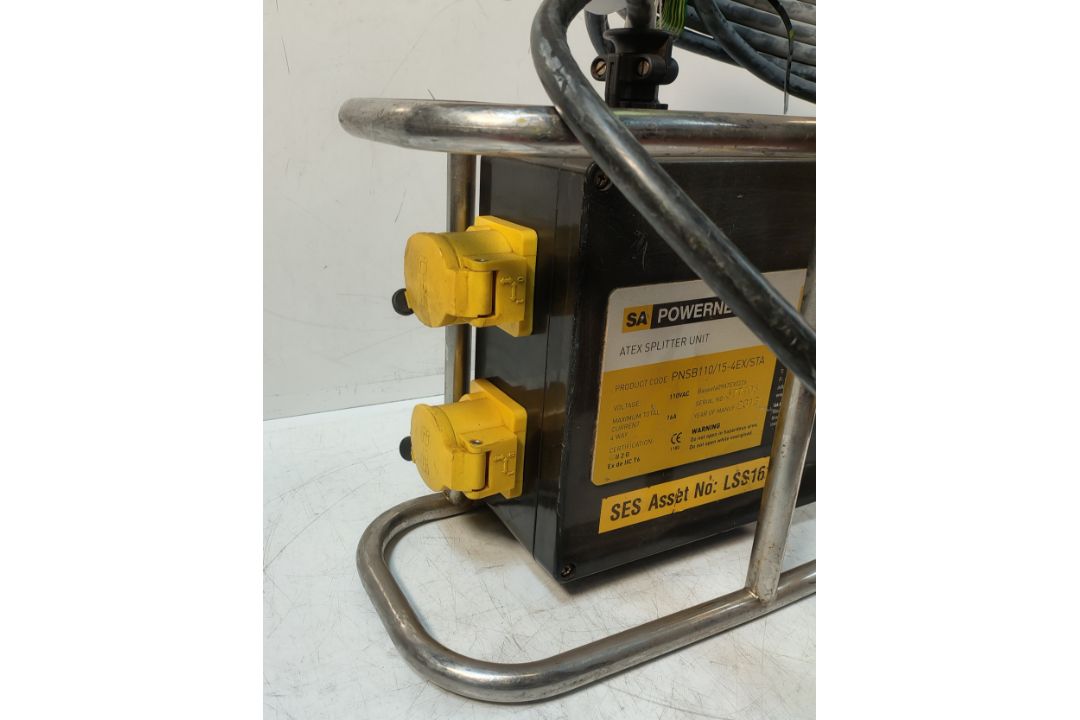 5x SA EQUIP PNSB110/15-4EX/STA 110V 4 WAY EX. Splitter Units (STAHL) - Image 23 of 32