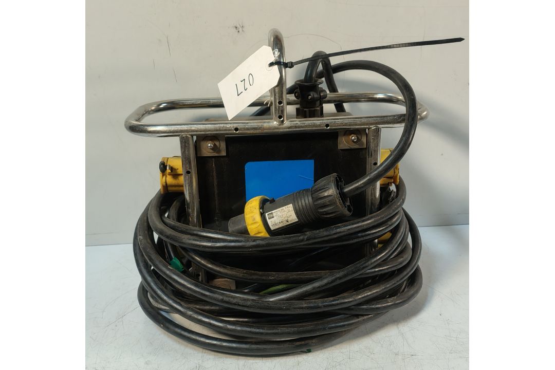 5x SA EQUIP PNSB110/15-4EX/STA 110V 4 WAY EX. Splitter Units (STAHL) - Image 2 of 28
