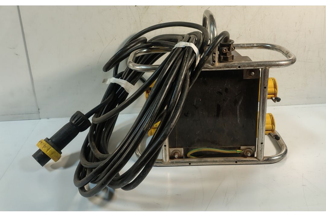 SA EQUIP PNSB110/15-4EX/STA 110V 4 WAY EX. Splitter Unit (STAHL) - Image 1 of 7