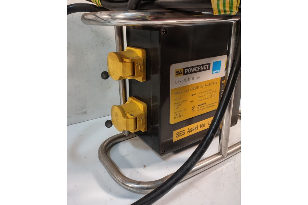 5x SA EQUIP PNSB110/15-4EX/STA 110V 4 WAY EX. Splitter Units (STAHL) - Image 5 of 32