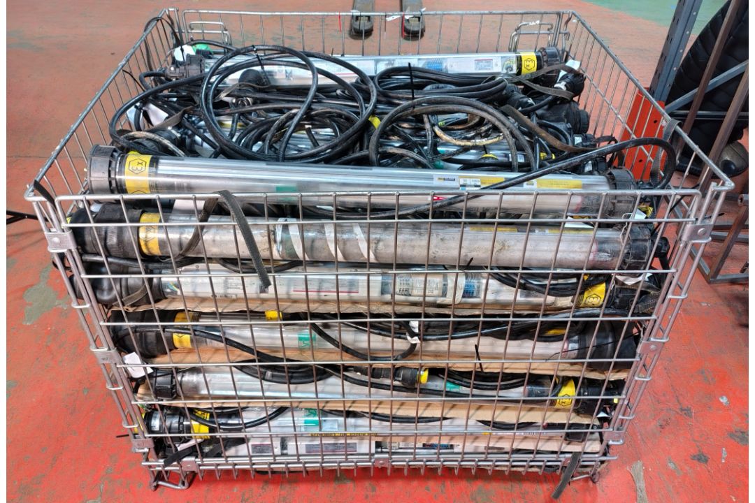 50x SA EQUIP SHE14018C110CEA - 110V EX. Fluorescent Emergency Work Lights - Image 2 of 6
