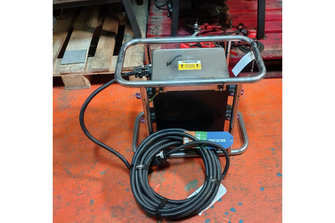 SA EQUIP TRA11024/400-4EX 110V-24V Ex Transformer 400VA - Image 1 of 7