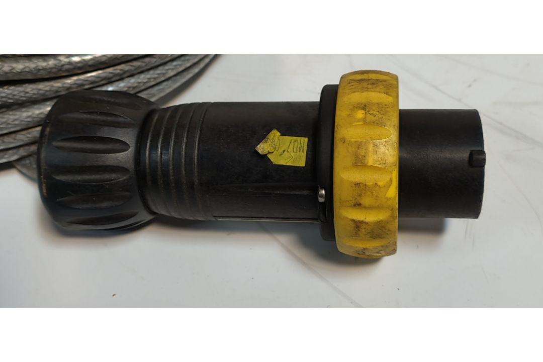 8x SES Syflex/Stahl - 110V 16A Stahl EX. Extension Cables - Image 4 of 6