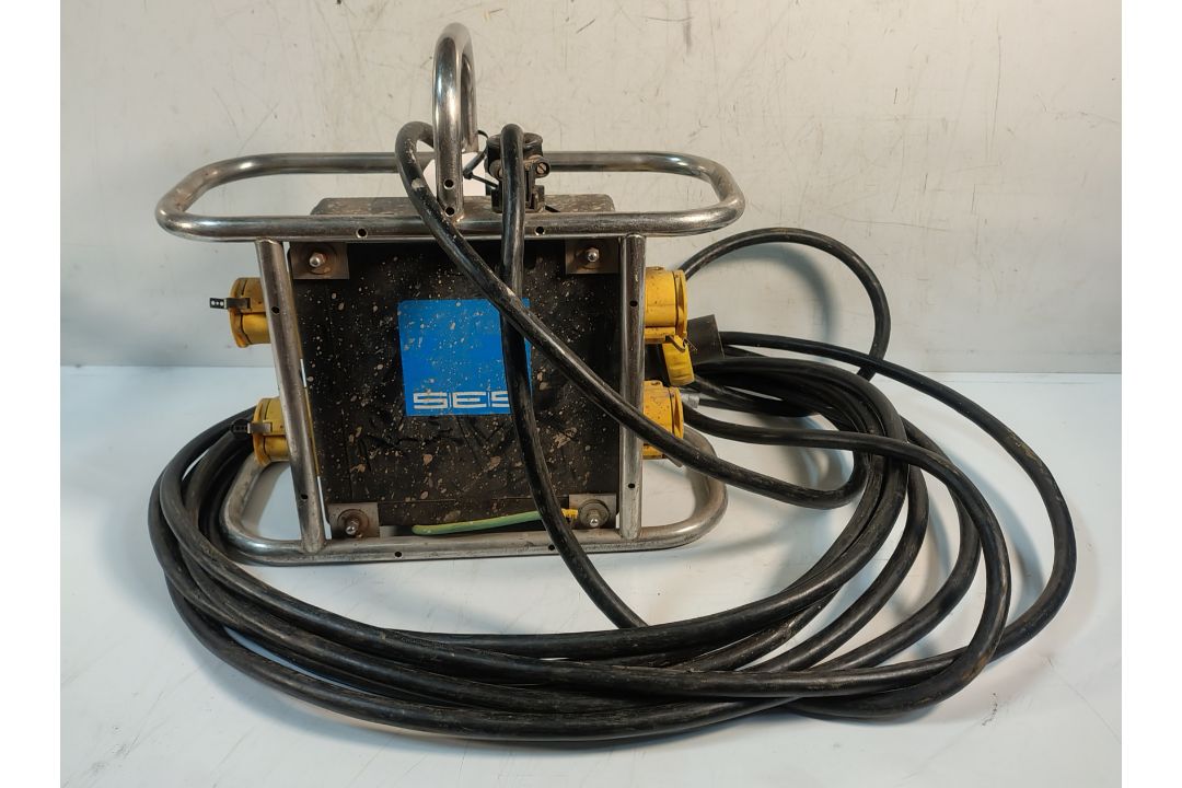 5x SA EQUIP PNSB110/15-4EX/STA 110V 4 WAY EX. Splitter Units (STAHL) - Image 8 of 28
