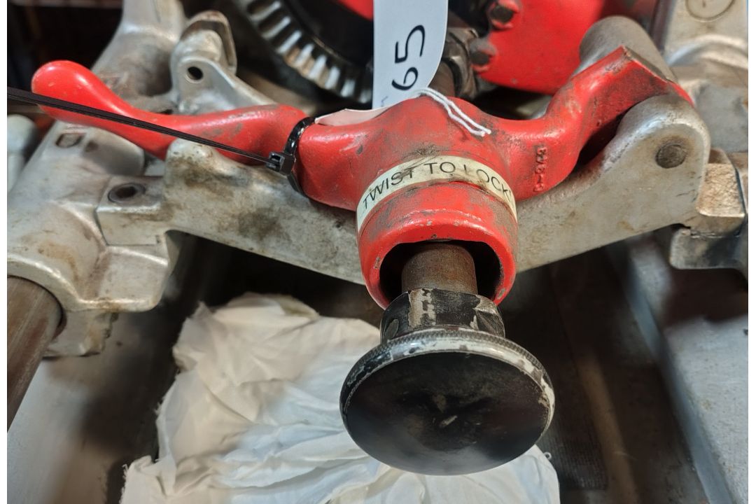 RIDGID 300 1/2" to 2" Threader Machine 110v - Image 9 of 13