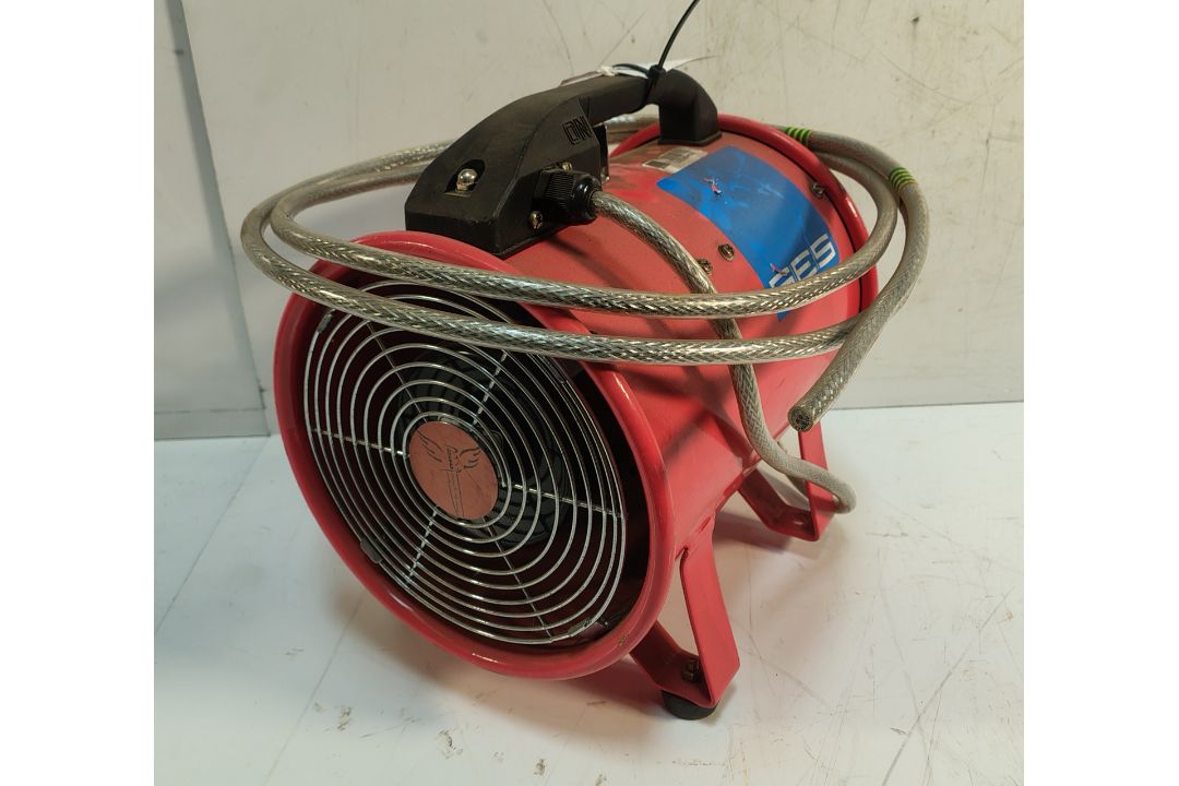 2x ELITE ELITE200 110V 8" Fume Extractors - Image 7 of 11