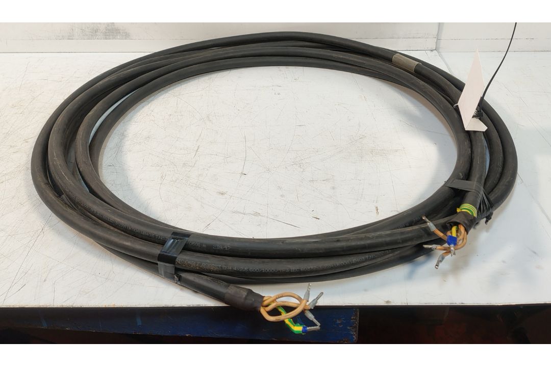 SES HOFR/Industrial 415V 63A Extension Cable & 2x SES HOFR/Industrial 415V 32A Extension Cables - Image 6 of 7