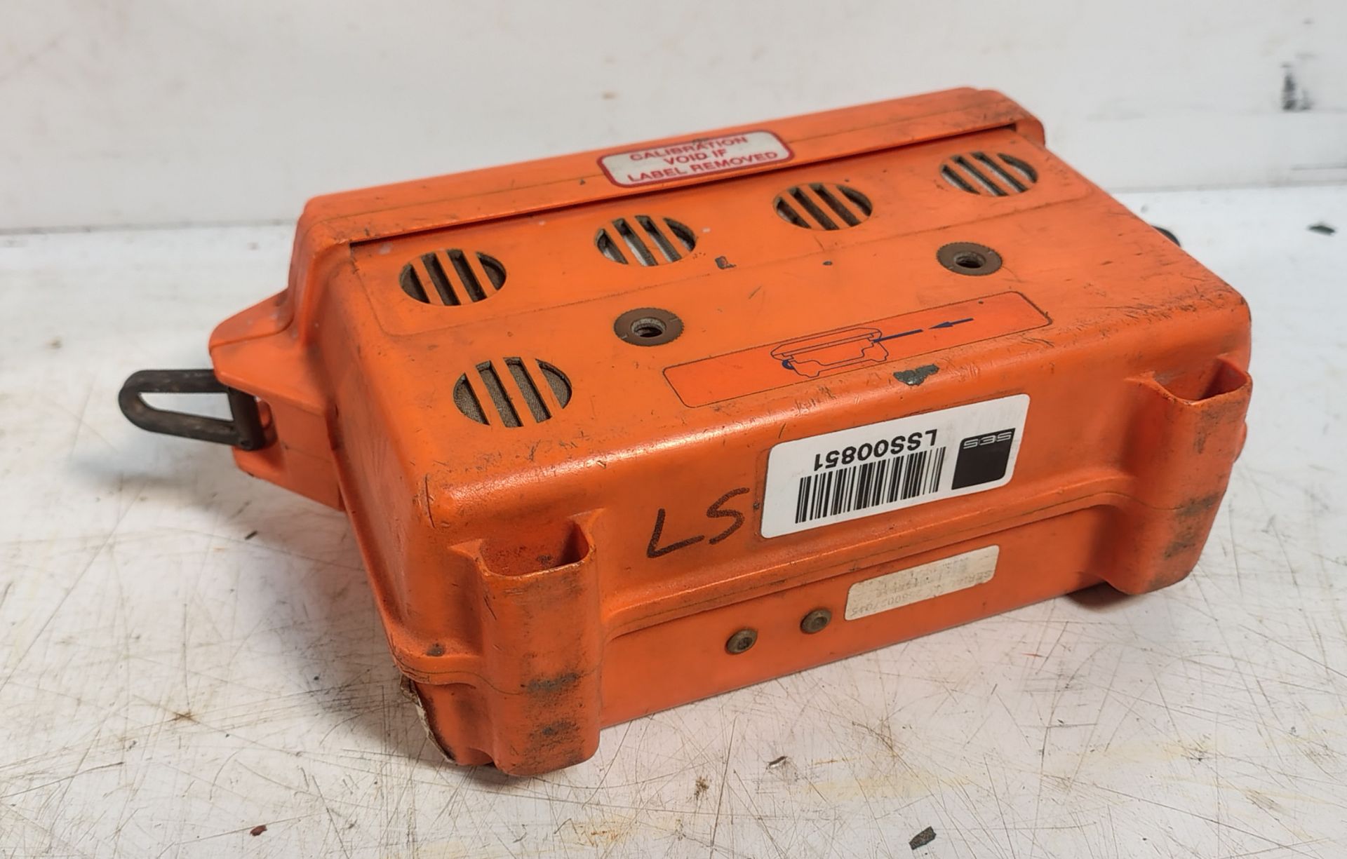 19x Crowcon Triple Plus+ ATEX Portable Gas Detectors-O2, CH4 (LEL), H2S & 9x Crowcon C01547 Chargers - Image 4 of 6