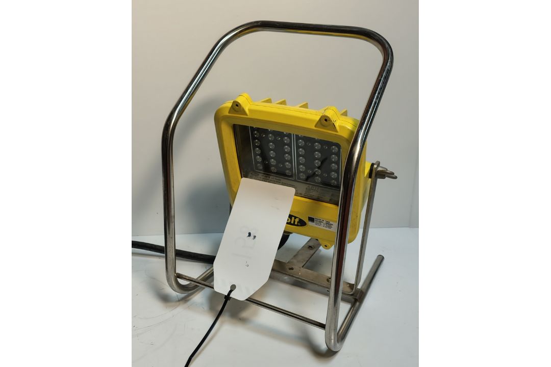 WOLF WF-300XL - 110V Atex Linkable LED Floodlight - Image 4 of 4