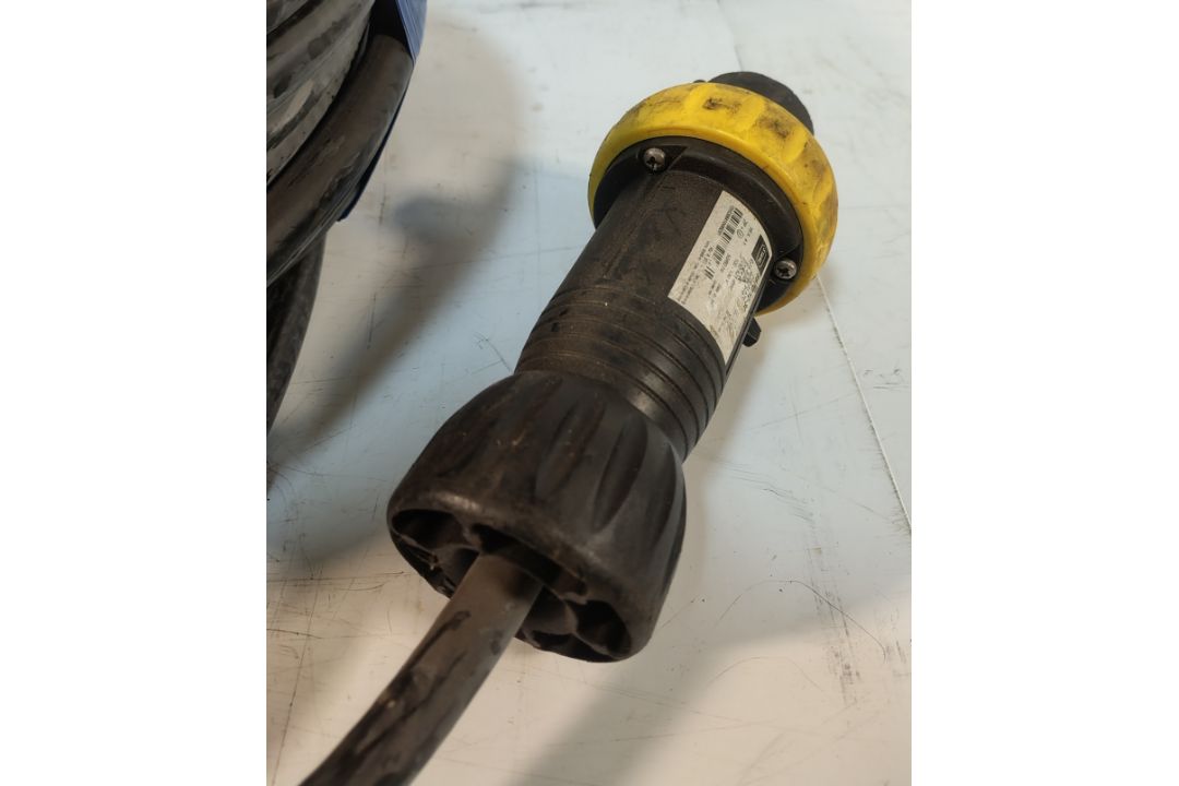 10x SES HOFR/STAHL 110V 16A STAHL EX. Extension Cables - Image 4 of 5