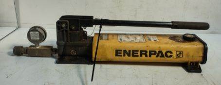 Enerpac P-842 700bar Two Speed Lightweight Hand Pump