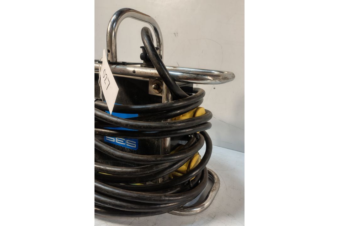 5x SA EQUIP PNSB110/15-4EX/STA 110V 4 WAY EX. Splitter Units (STAHL) - Image 14 of 28