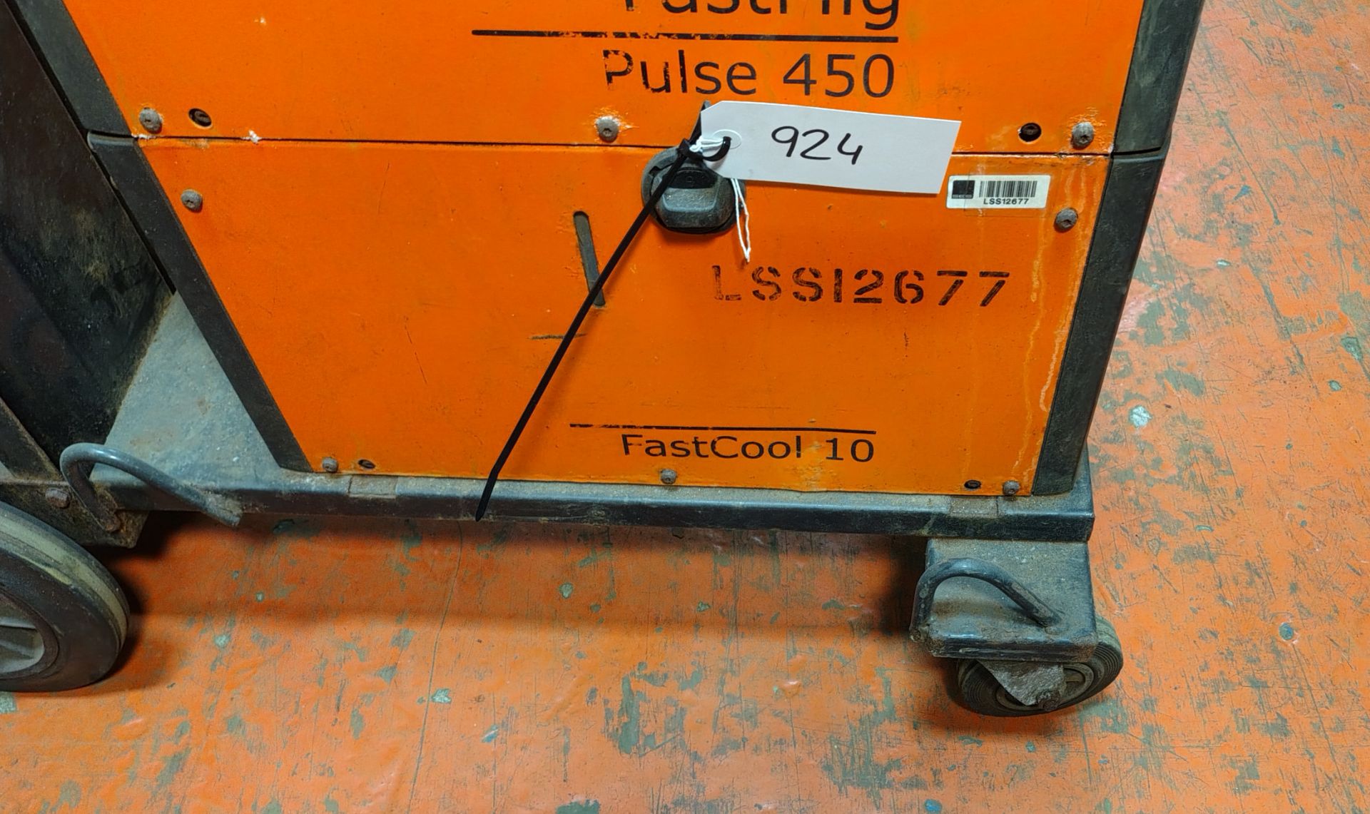 Kemppi Fastmig Pulse 450 - 415V Welding Inverter and water cooling unit - Image 3 of 10