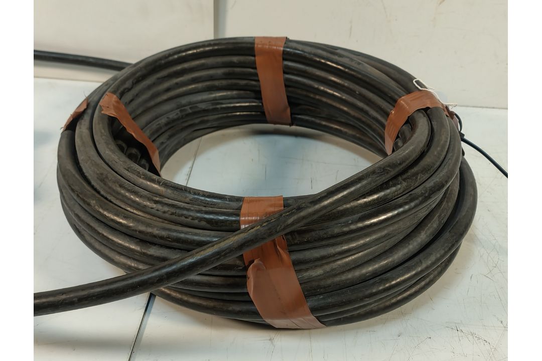 10x SES HOFR/STAHL 110V 16A STAHL EX. Extension Cables - Image 5 of 5