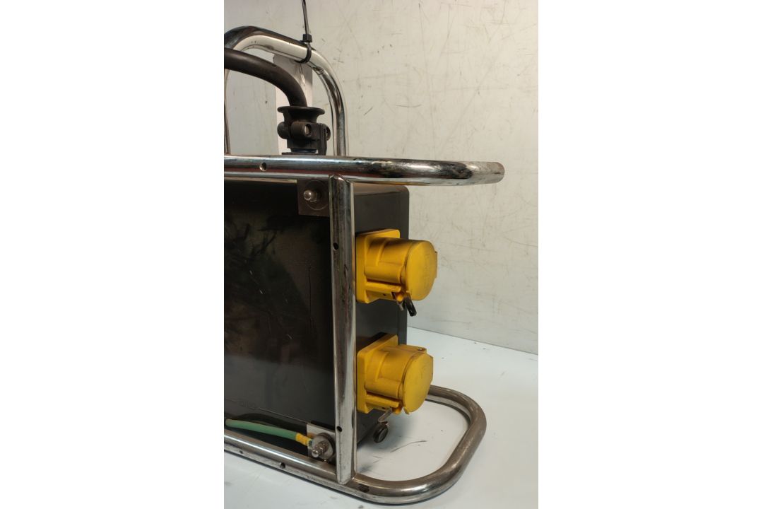 SA EQUIP PNSB110/15-4EX/STA 110V 4 WAY EX. Splitter Unit (STAHL) - Image 5 of 8