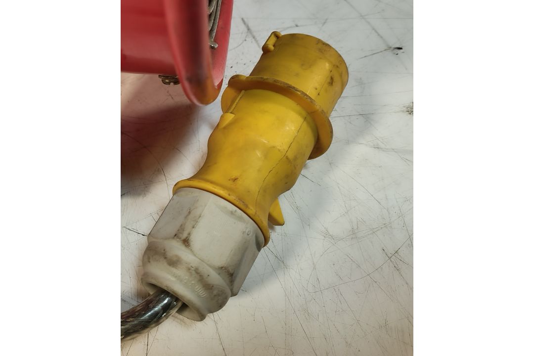 2x ELITE ELITE200 110V 8" Fume Extractors - Image 6 of 11
