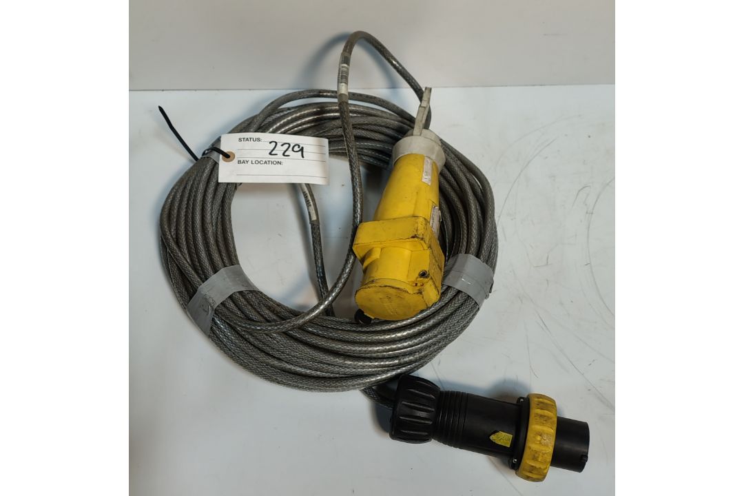 8x SES Syflex/Stahl - 110V 16A Stahl EX. Extension Cables - Image 6 of 6