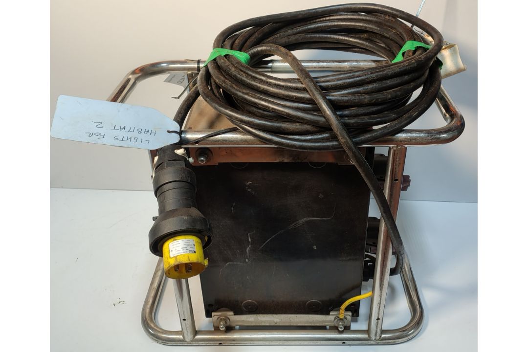 SA EQUIP TRA11024/400-4EX - 110V-24V Ex Transformer 400VA - Image 1 of 7