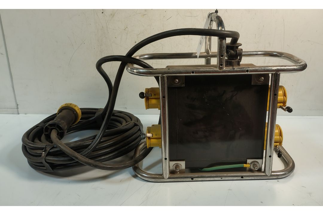 SA EQUIP PNSB110/15-4EX/STA 110V 4 WAY EX. Splitter Unit (STAHL) - Image 1 of 8
