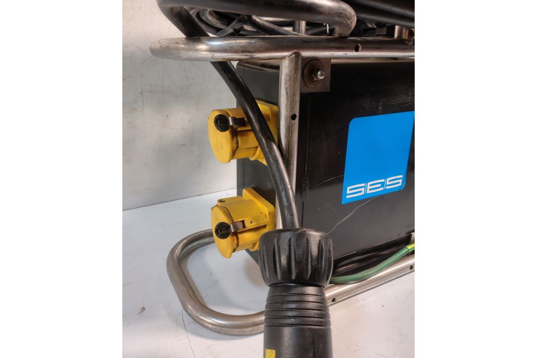 5x SA EQUIP PNSB110/15-4EX/STA 110V 4 WAY EX. Splitter Units (STAHL) - Image 23 of 31