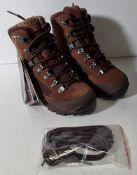 Iturri women's desert combat high liability brown boots - size 4M