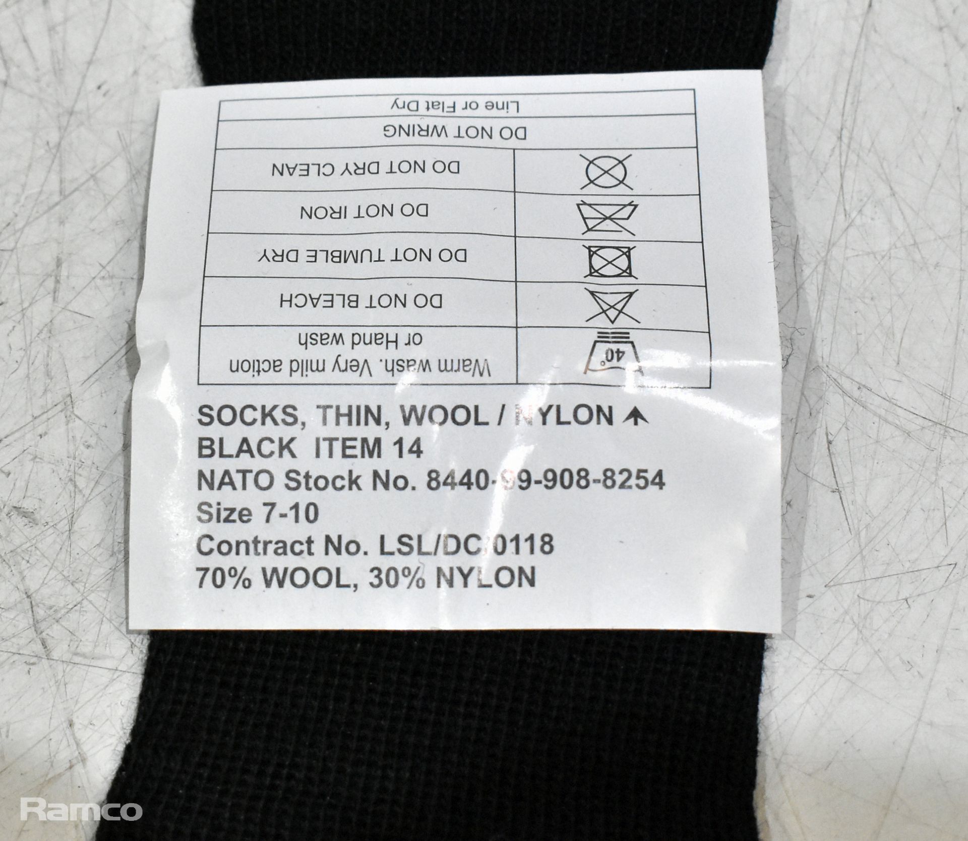 140x pairs of Various socks - mixed types - Image 7 of 11