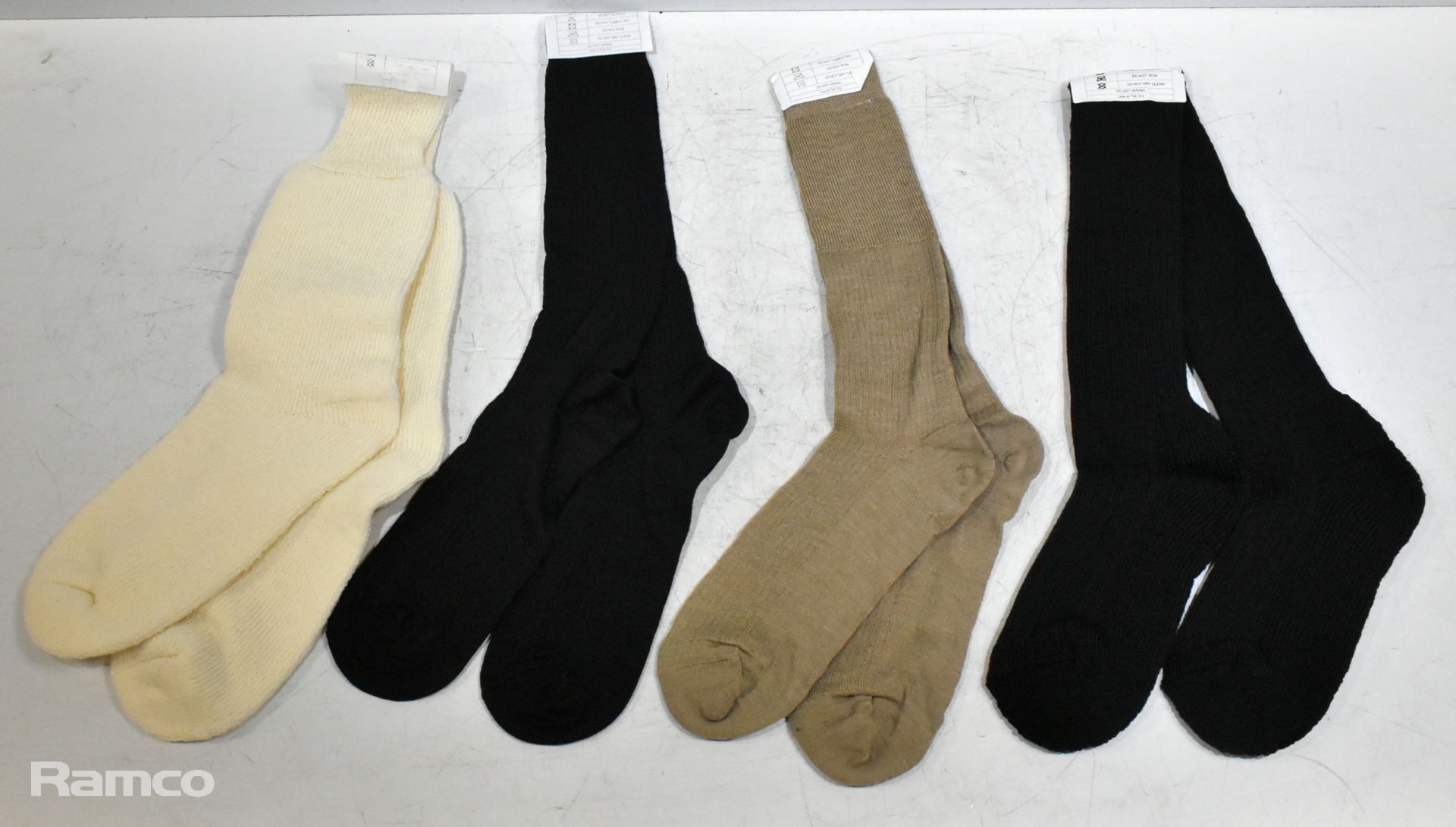 140x pairs of Various socks - mixed types
