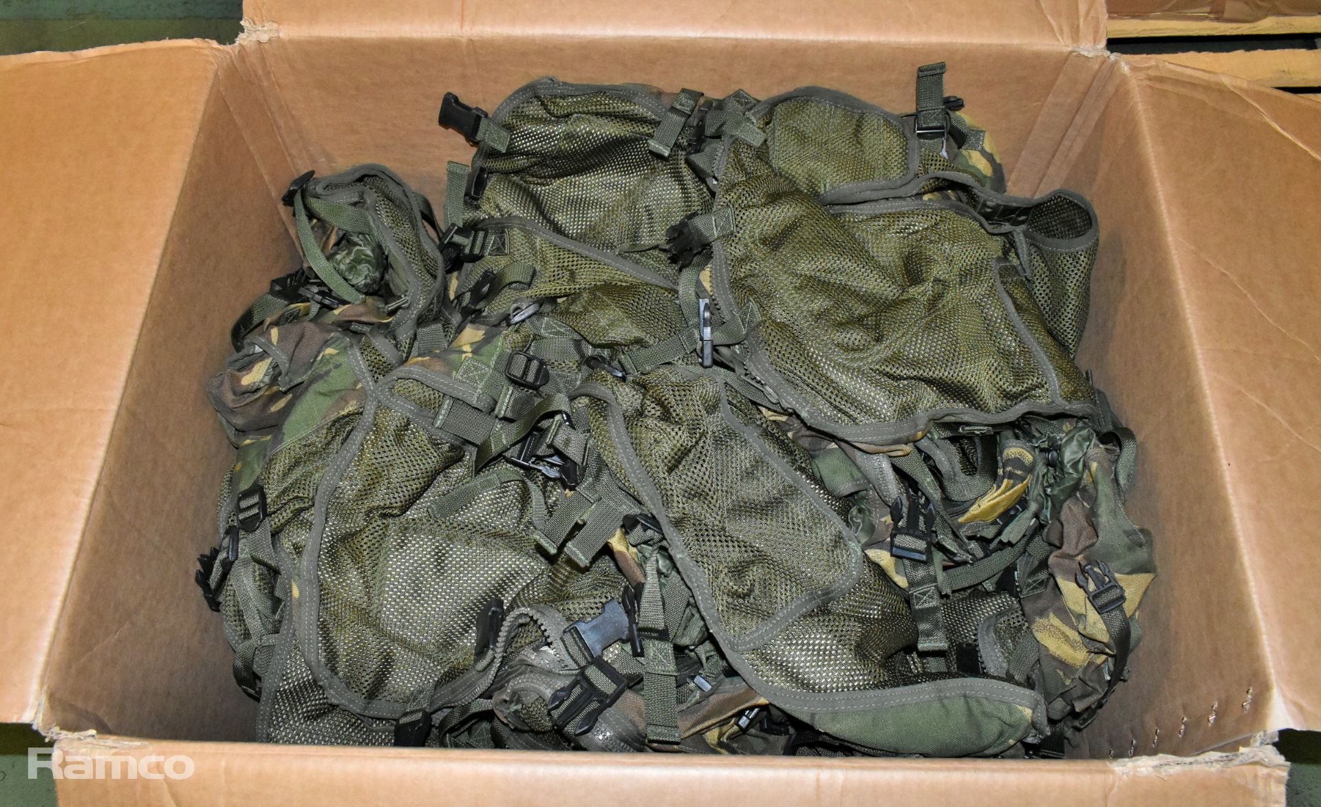 16x General purpose waistcoats OPS - mixed - mixed sizes - Image 9 of 9