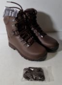 Iturri men's brown patrol boots - size 5L
