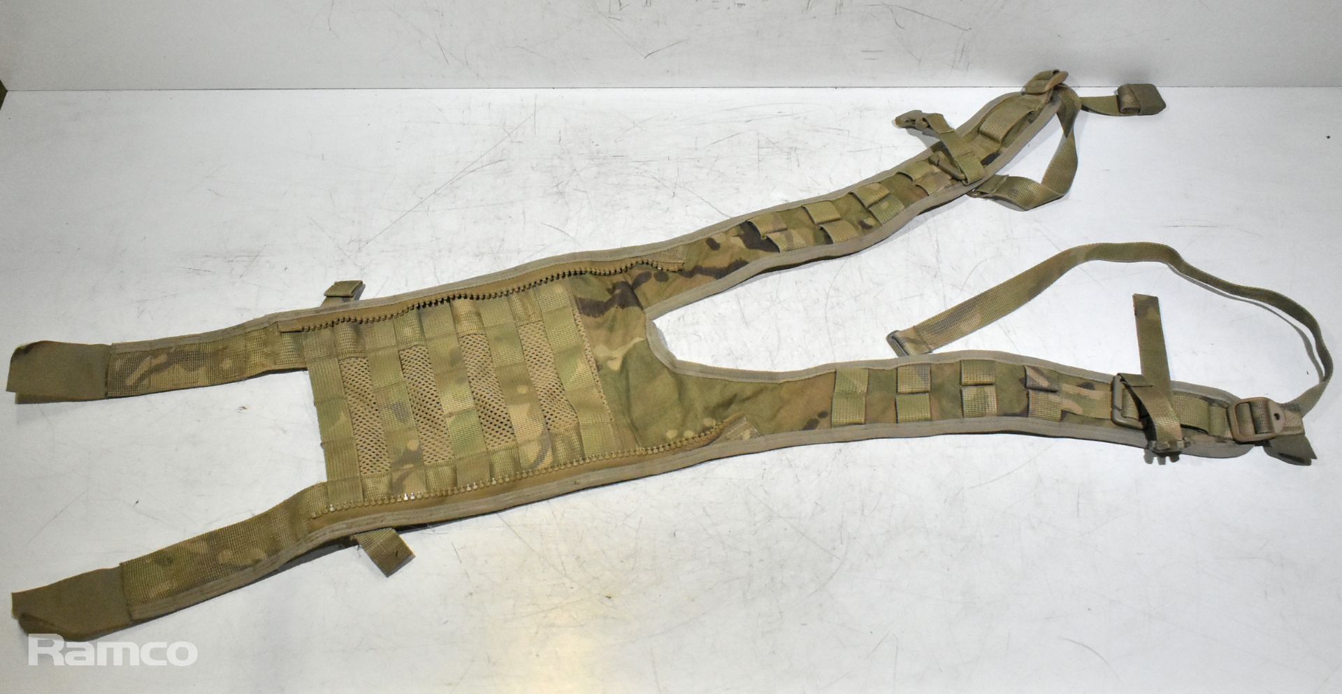 30x British Army MTP mixed yoke - Including side and main
