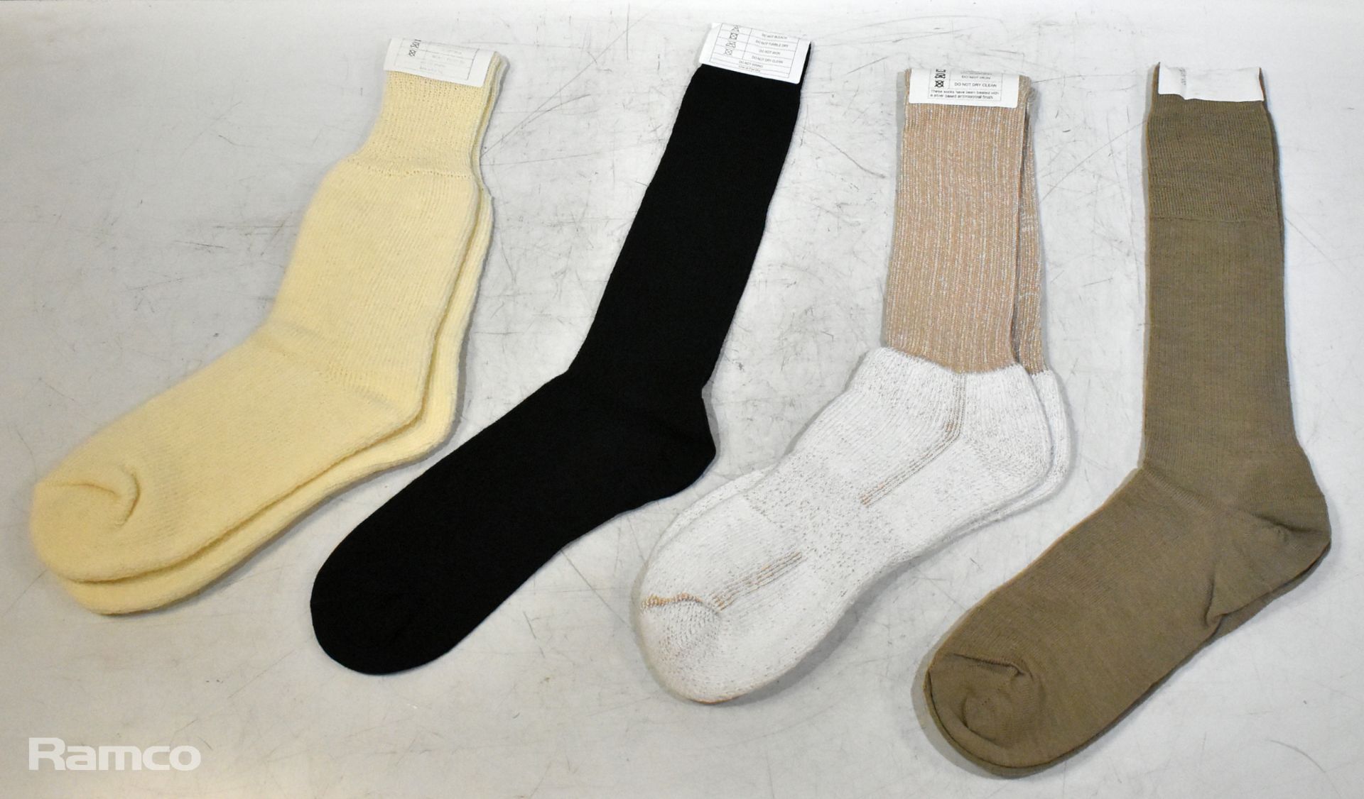 168x pairs of Various socks - mixed