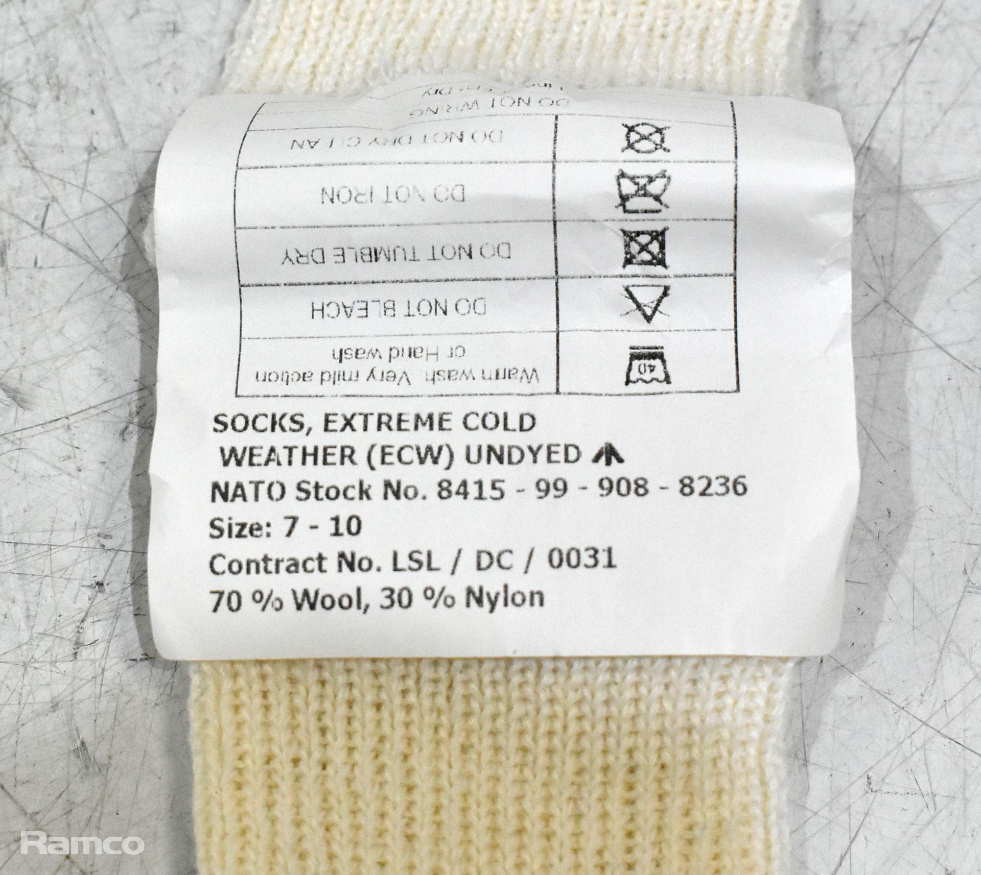 140x pairs of Various socks - mixed types - Image 9 of 11