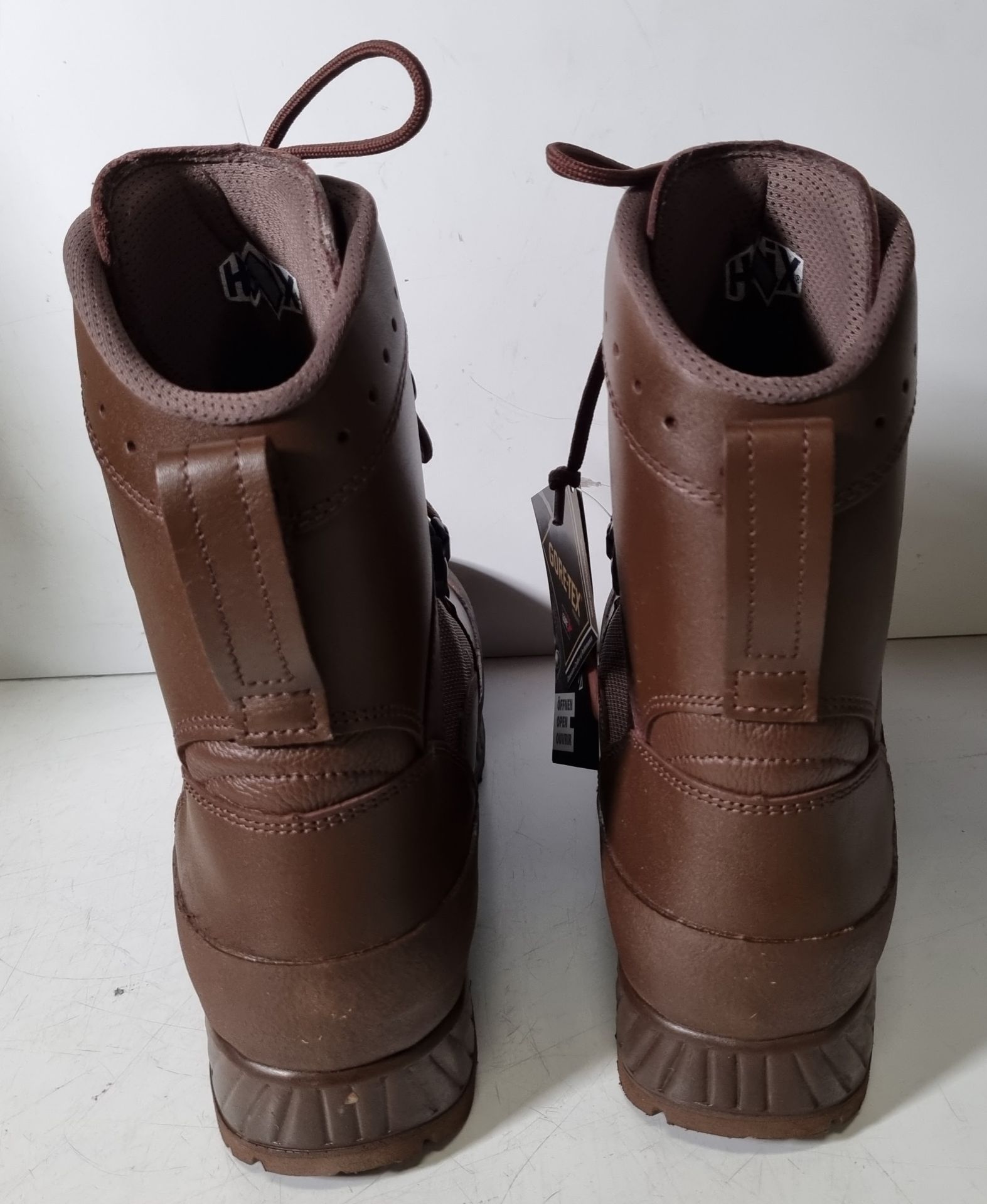 Various boots and trainers - see description for details - Image 7 of 41