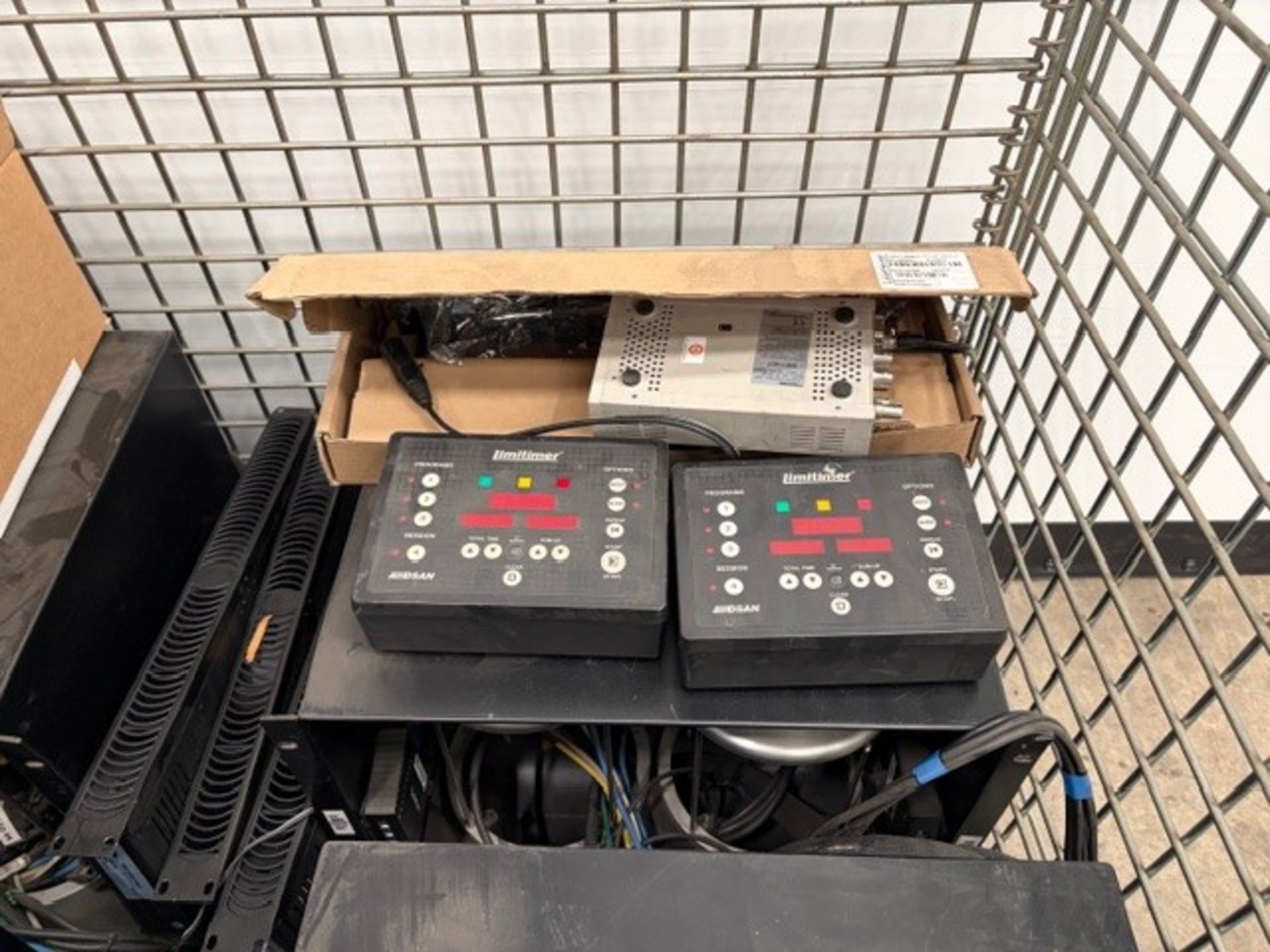 STILLAGE 16 - Media equipment. Equipment list on request. Refer to photos. Stillage not included - Image 2 of 3